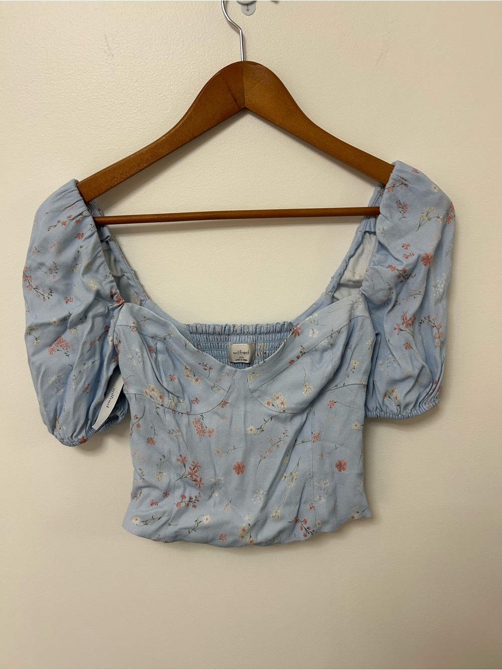 Aritzia Wilfred Light Blue Floral Puff Sleeve Women's Top